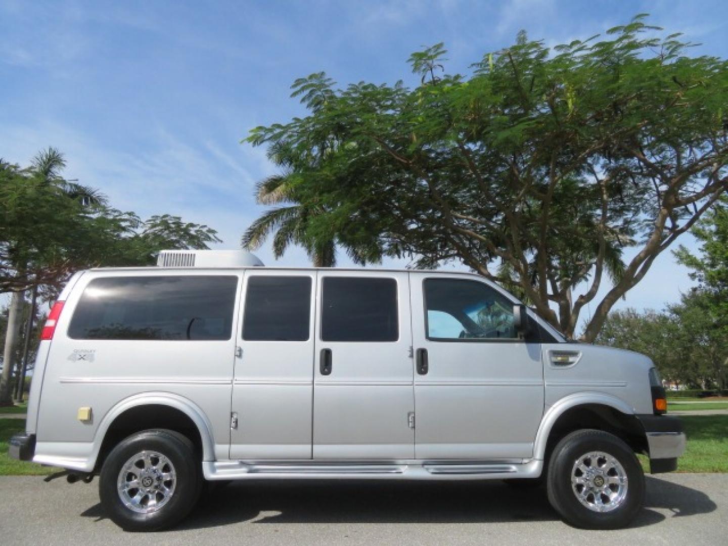 2017 Silver /Tan GMC Savana (1GTW7AFG6H1) , 4x4 transmission, located at 4301 Oak Circle #19, Boca Raton, FL, 33431, (954) 561-2499, 26.388861, -80.084038 - Photo#0